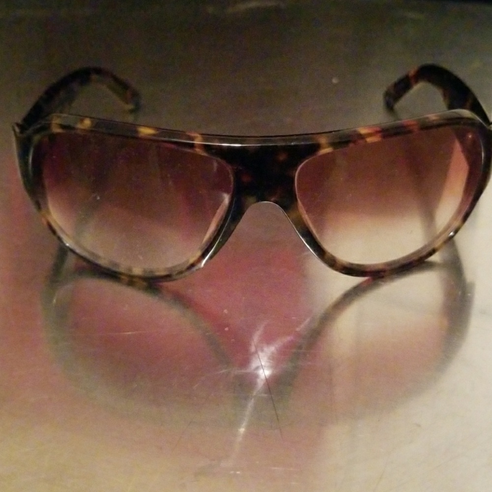 Modo Tortoise Shell Sunglasses - image 2